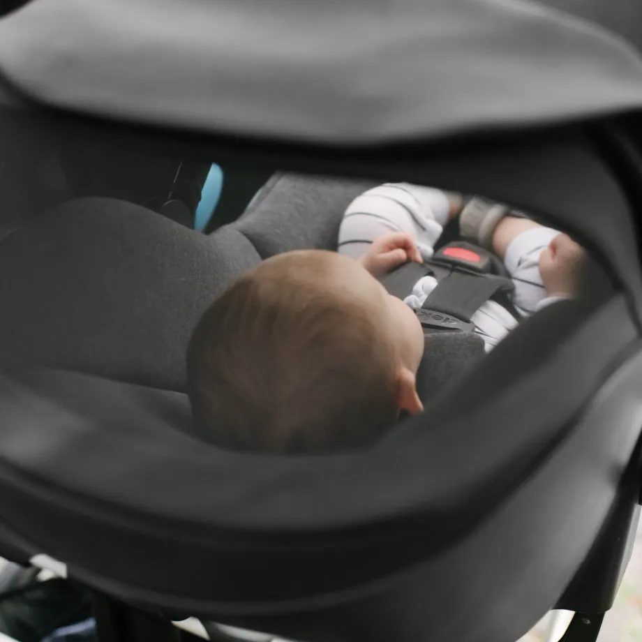 Clek Liingo Baseless Infant Car Seat